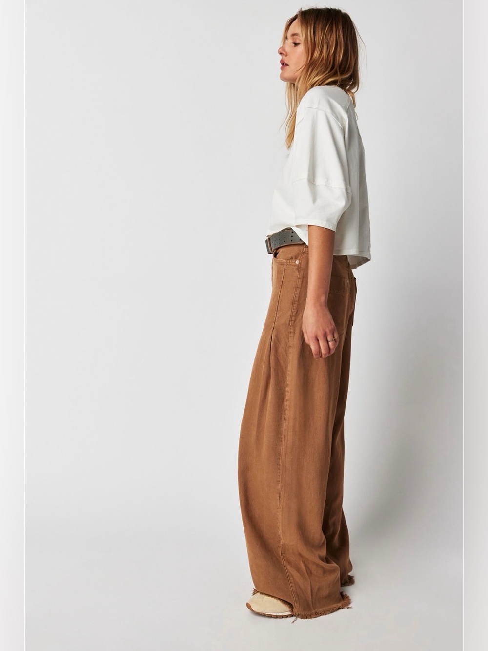 WE THE FREE Old West Slouchy Jeans - Picture 3 of 4